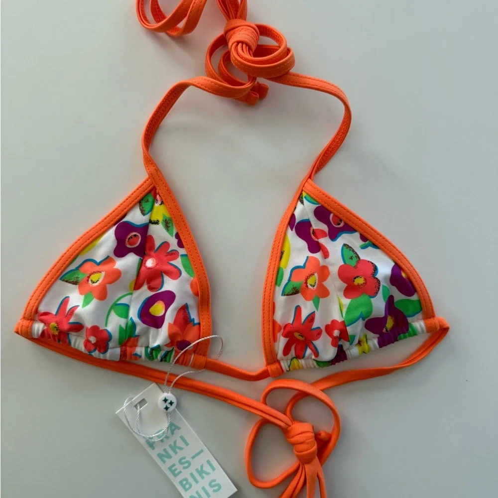 Frankies Bikinis Coastal Satin Top New size Small